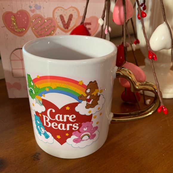 New Care Bears Heart Mug With Gold Handle Valentine’s Day Valentines Mug🩷❤️ - Picture 1 of 5